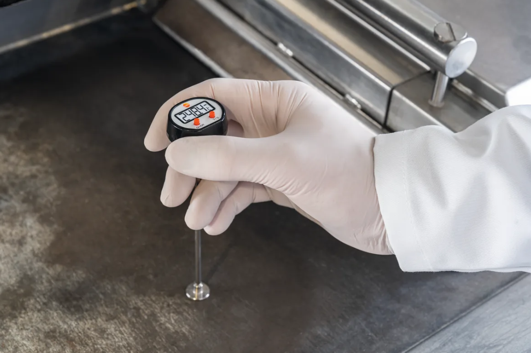 TESTO Mini Surface Thermometer