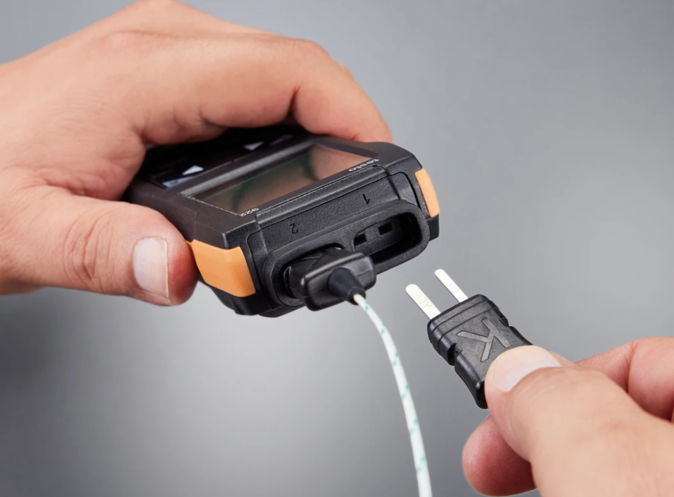 TESTO Differential Temperature Measuring Instrument for TC Type K With App Connection | 922