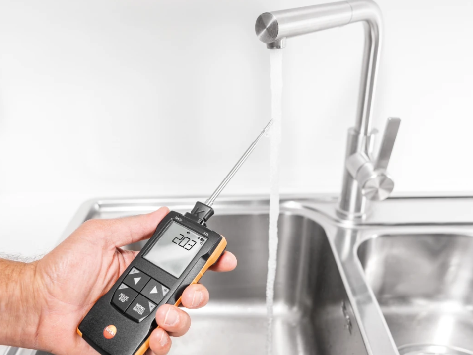 TESTO Temperature Measuring Instrument for TC Type K With App Connection | TESTO 925