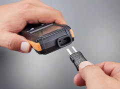 TESTO Temperature Measuring Instrument for TC Type K With App Connection | TESTO 925