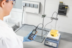 TESTO NTC and Pt100 Temperature Measuring Instrument With App Connection | 110