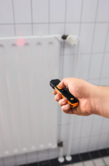 TESTO Infrared Thermometer With Smartphone Operation | 805i