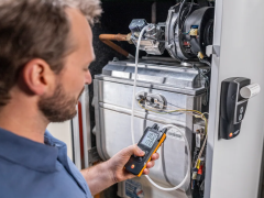 TESTO Digital Differential Pressure Measuring Instrument with App Connection | 512-1